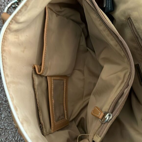 Giani Bernini White Logo Printed Convertible Handbag - Picture 10 of 10